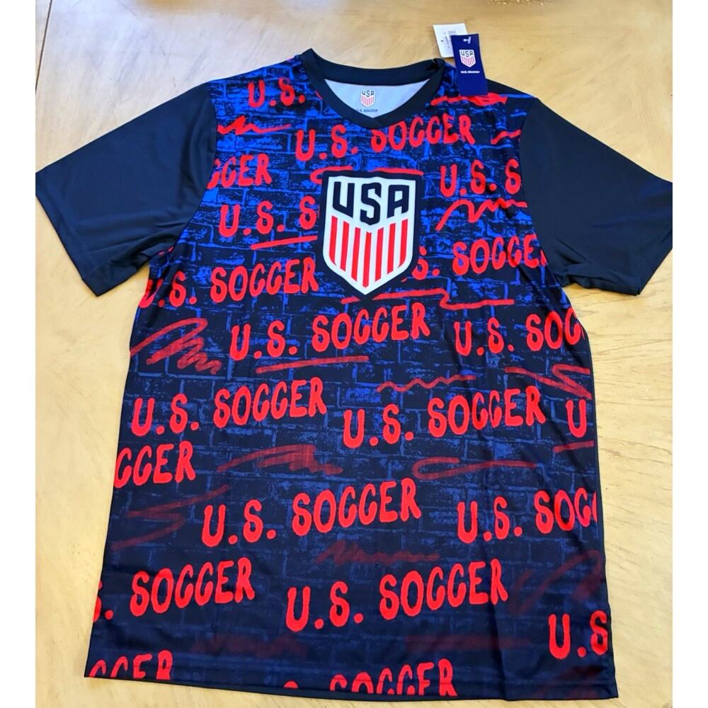NEW USA Soccer Jersey Men's XL USA Soccer graffiti LOGO Shirt FIFA World Cup